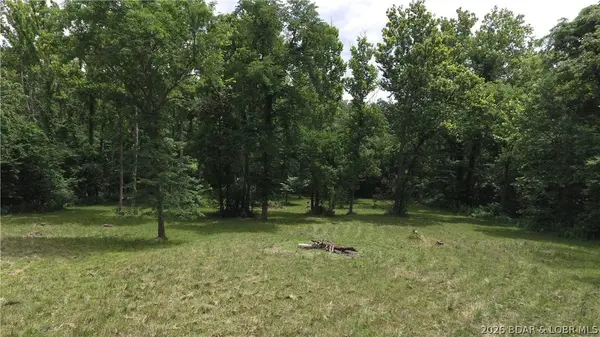 55 Mackey RD, Rocky Mount, MO 65072