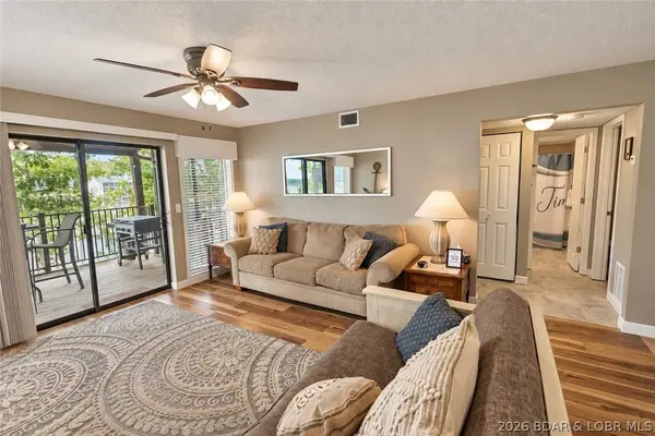 217 Southwood Shores DR #1A, Lake Ozark, MO 65049