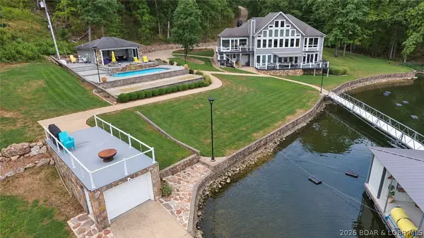 795 Blue Water Bay DR, Sunrise Beach, MO 65079