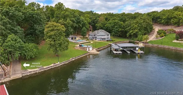 795 Blue Water Bay DR, Sunrise Beach, MO 65079