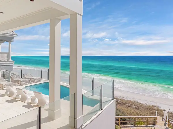 What to Know Before Buying a Waterfront Home on the Emerald Coast
