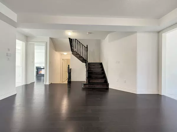 233 Wesmina AVE, Whitchurch-stouffville, ON L4A 0R8