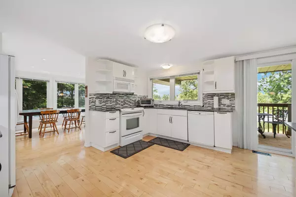 568 MALLARD CIR, Selwyn, ON K0L 1T0