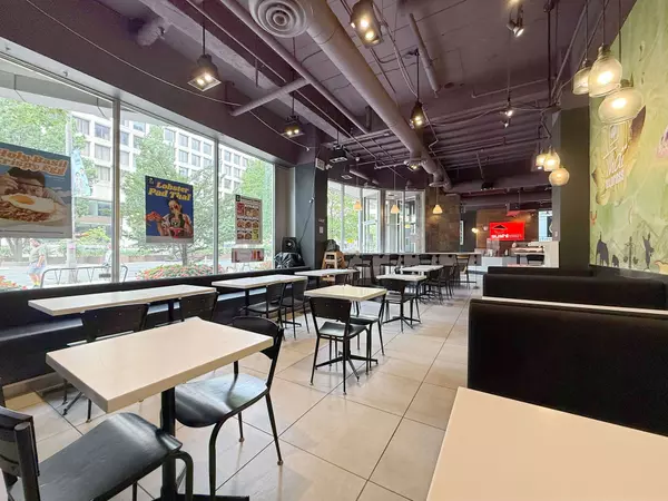 505 University AVE #Ground Floor, Toronto C01, ON M5G 1X3