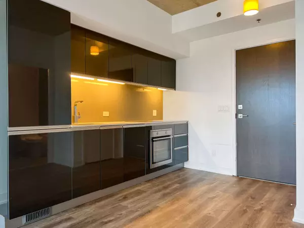 20 Gladstone AVE #511, Toronto C01, ON M6J 0E9