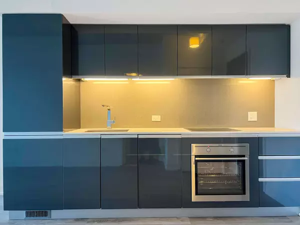 20 Gladstone AVE #511, Toronto C01, ON M6J 0E9