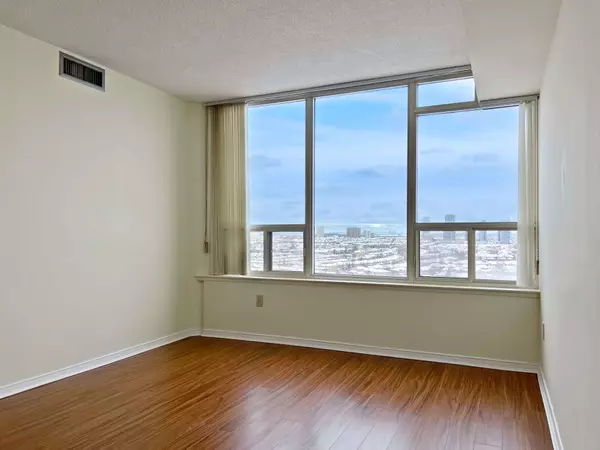 700 Constellation DR #1507, Mississauga, ON L5R 3G8