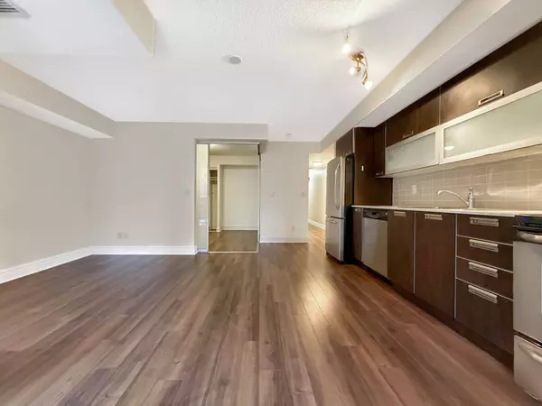 28 Ted Rogers WAY #308, Toronto C08, ON M4Y 2W7