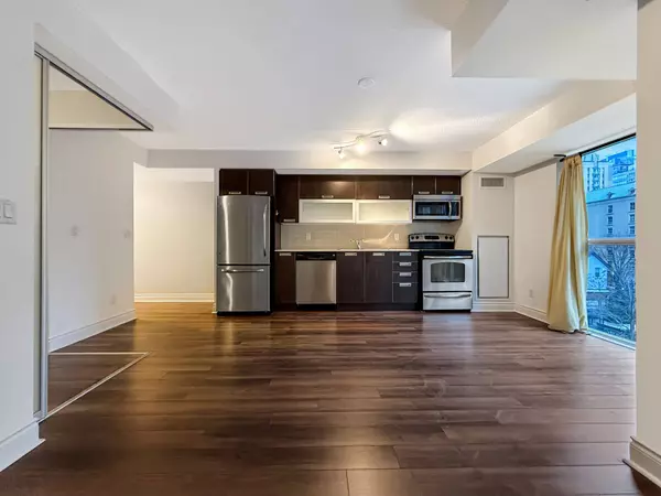 28 Ted Rogers WAY #308, Toronto C08, ON M4Y 2W7