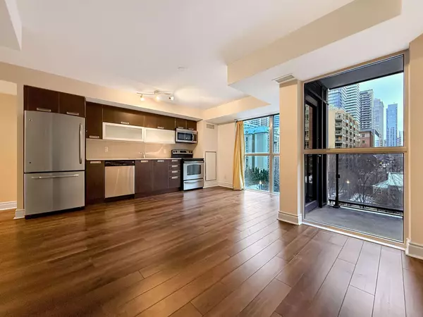 28 Ted Rogers WAY #308, Toronto C08, ON M4Y 2W7