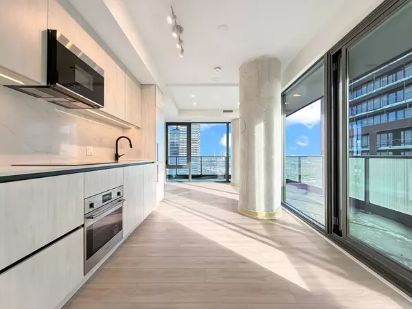 35 Parliament ST #1902, Toronto C08, ON M5A 0Z5