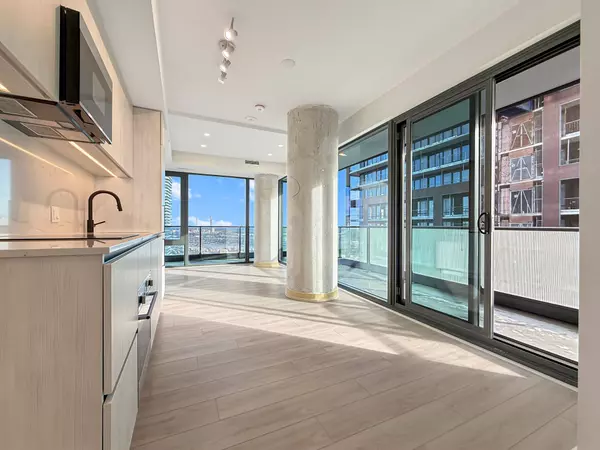 35 Parliament ST #1902, Toronto C08, ON M5A 0Z5