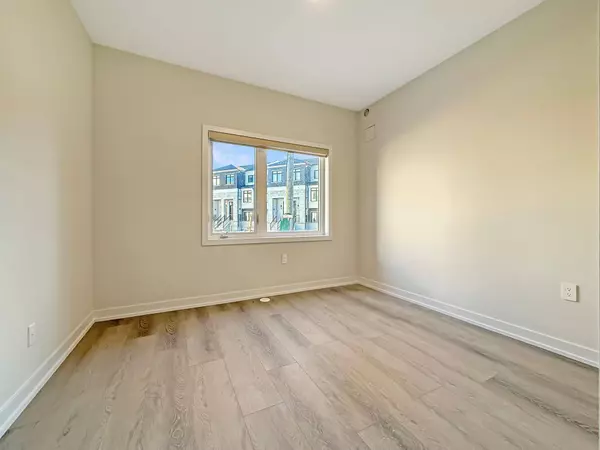 10 Honey Milk LN, Richmond Hill, ON L4B 0J7