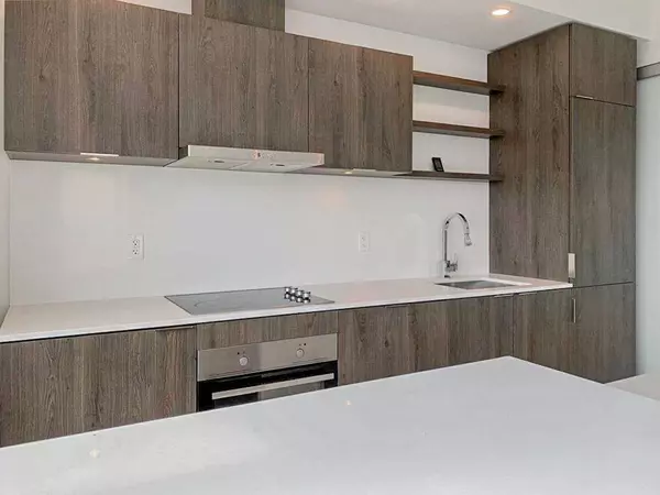 12 Bonnycastle ST #825, Toronto C08, ON M5A 0C8