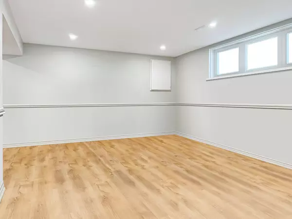 113 Parkway AVE #BSMT, Markham, ON L3P 2H1