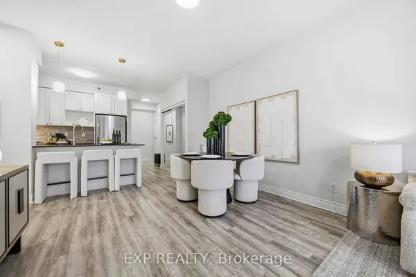 28 Prince Regent ST #211, Markham, ON L6C 0V5