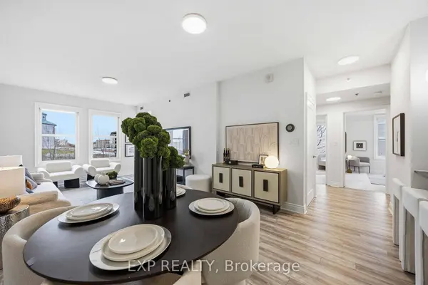 28 Prince Regent ST #211, Markham, ON L6C 0V5