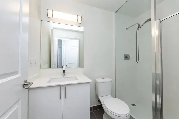 225 Sackville ST #1306, Toronto C08, ON M5A 3H1