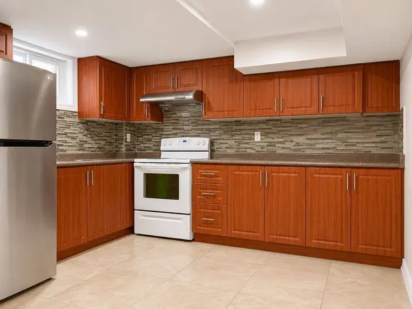 115 Donside DR #Lower, Toronto E04, ON M1L 1P9
