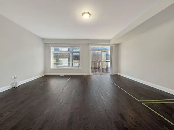923 Isaac Phillips WAY, Aurora, ON L3X 2Y8