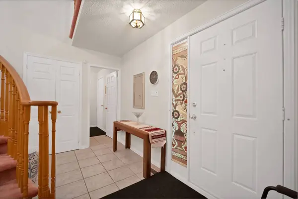 103 Longwater Chase, Markham, ON L3R 4A9