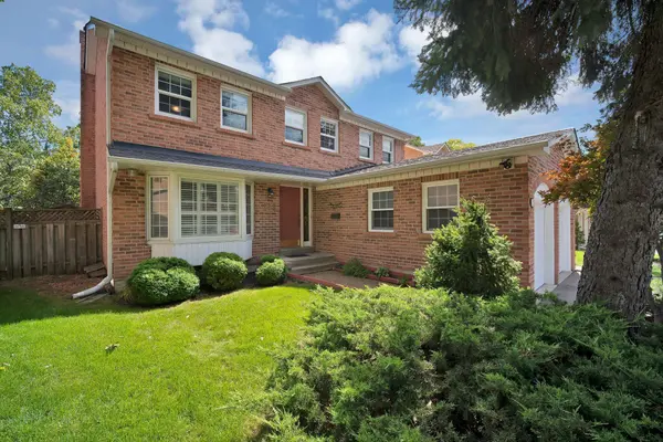 103 Longwater Chase, Markham, ON L3R 4A9