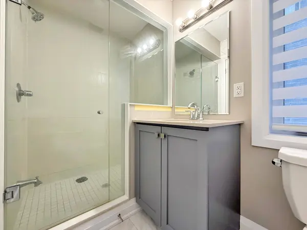922 Isaac Phillips WAY, Newmarket, ON L3X 2Y8