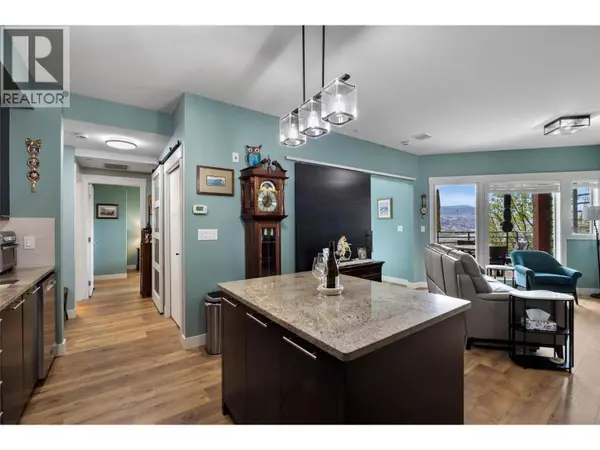 1000 TALASA WAY #1301, Kamloops, BC V2H0C2