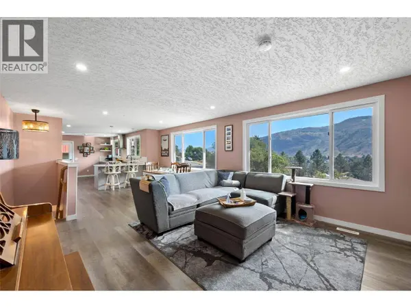 4326 KARINDALE Road, Kamloops, BC V2B8N1