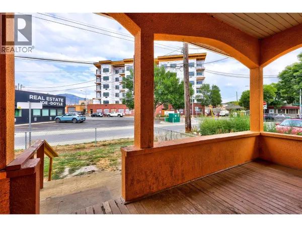 403 Mackenzie Avenue, Kamloops, BC V2B3T5