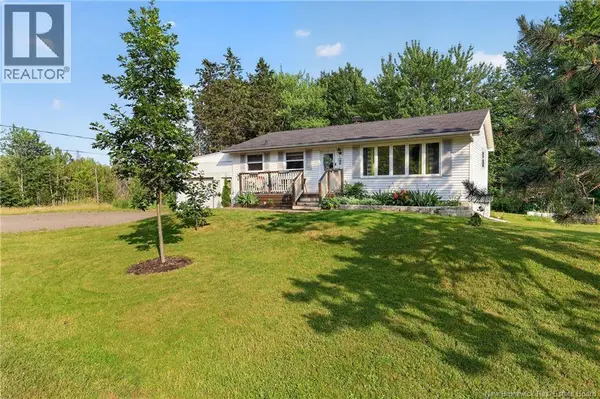 2 Pleasantview Street, Lutes Mountain, NB E1G2S6
