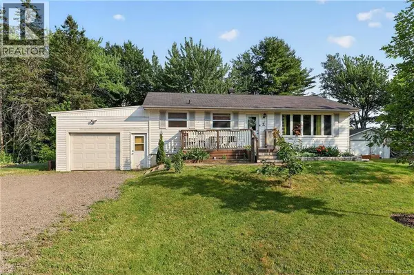 2 Pleasantview Street, Lutes Mountain, NB E1G2S6