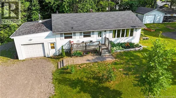 2 Pleasantview Street, Lutes Mountain, NB E1G2S6
