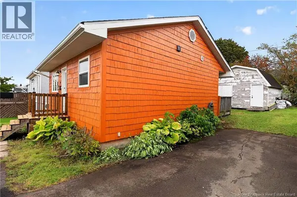 19 Copp Street, Dieppe, NB E1A2G9
