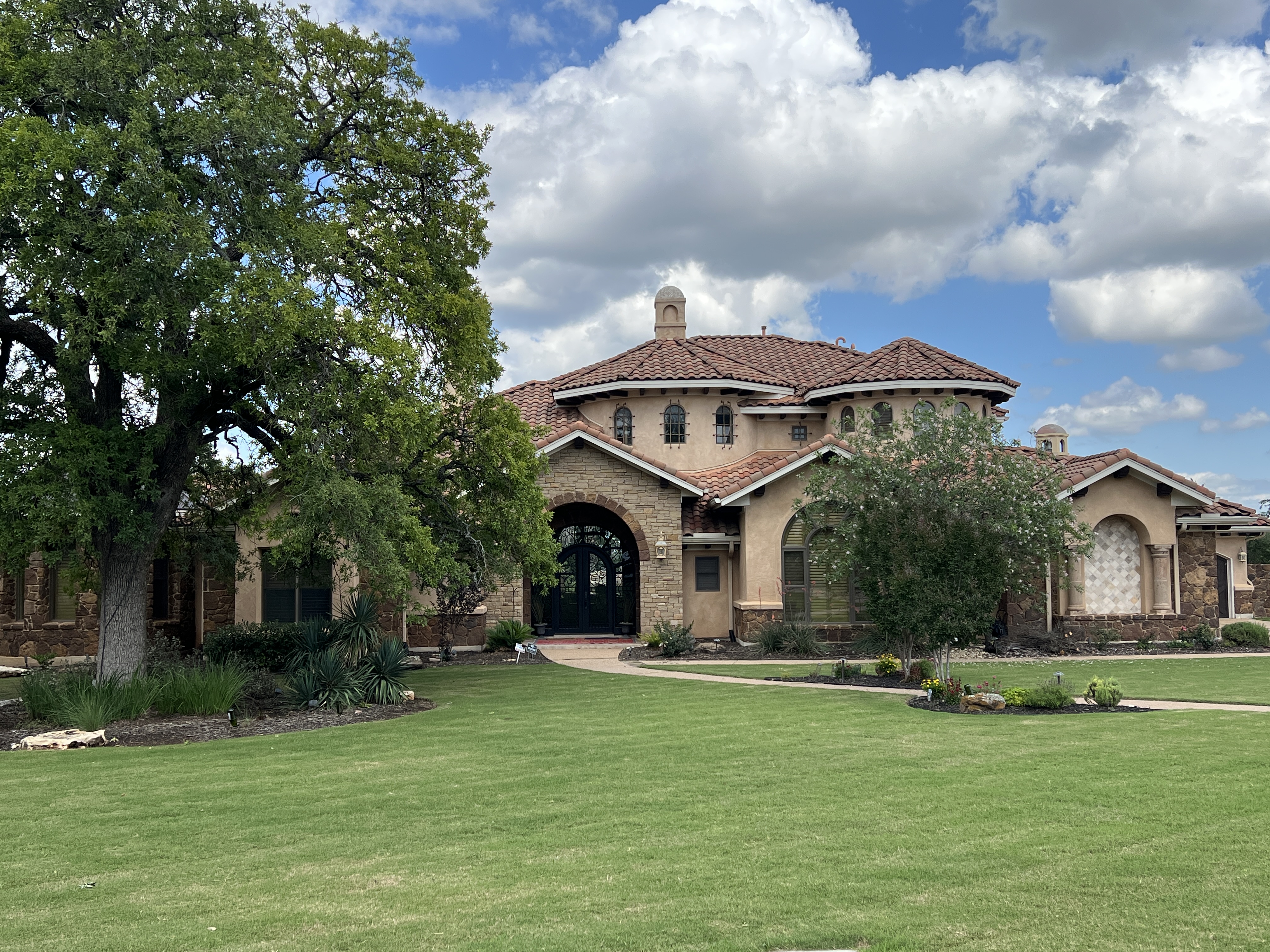 Estate-style home in Cimarron Hills Georgetown TX
