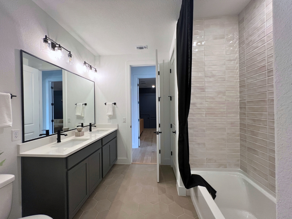 Jack and Jill bathroom in Pulte home at Saddleback Santa Rita Ranch Liberty Hill Texas