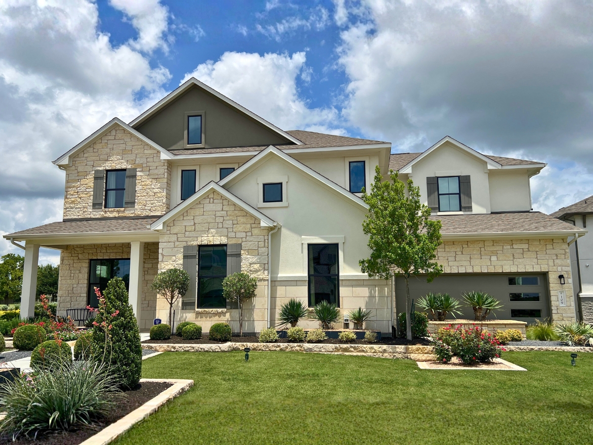 Scott Felder Homes model home in Santa Rita Ranch Liberty Hill Texas