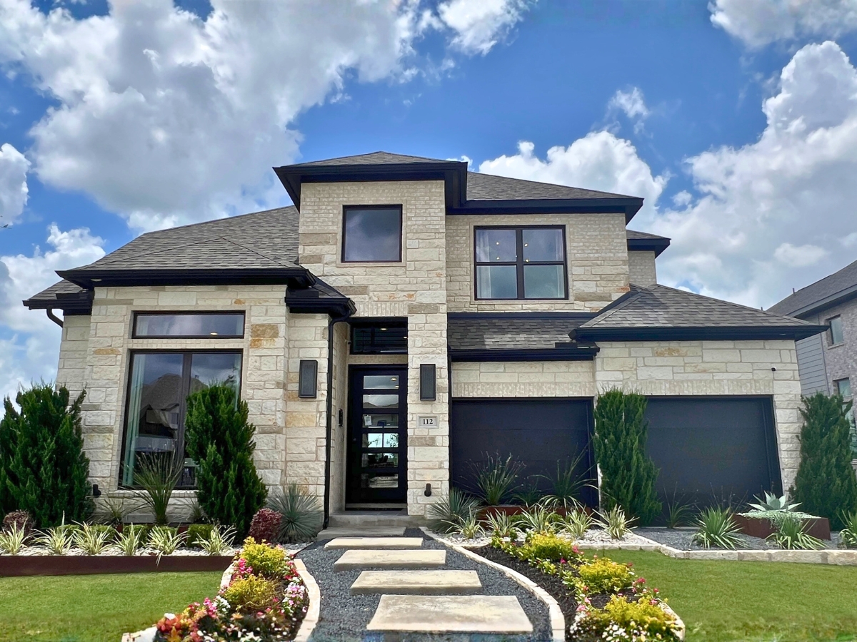 Perry Homes model home in Santa Rita Ranch Liberty Hill Texas