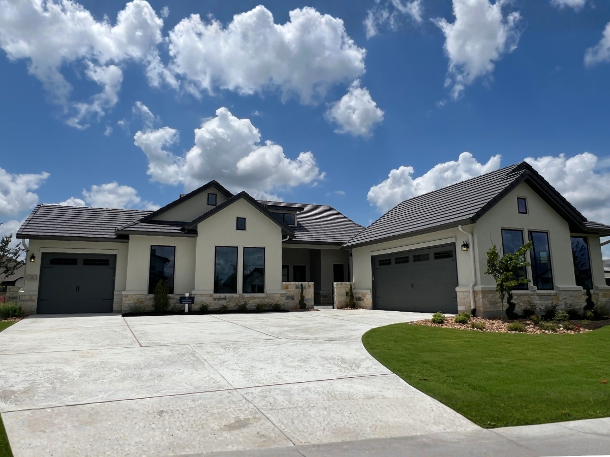 Sitterle Homes model home in Santa Rita Ranch Liberty Hill Texas