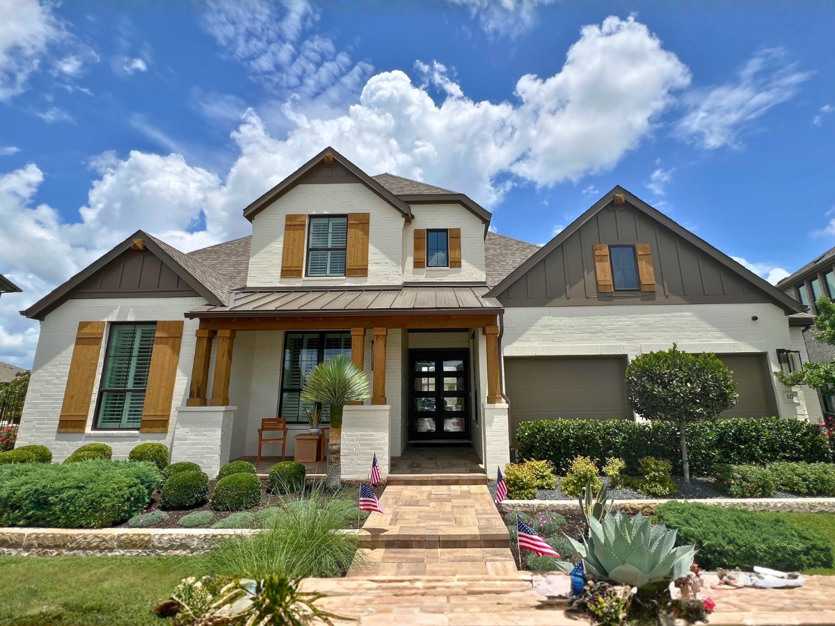 Highland Homes model home in Santa Rita Ranch Liberty Hill Texas