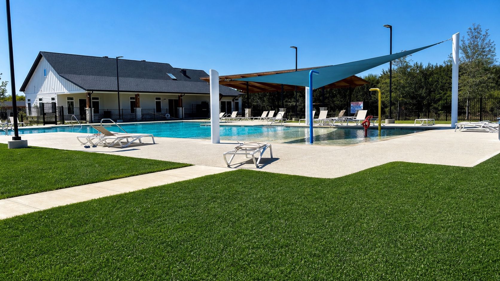 bar-w-ranch-community-pool-leander-texas