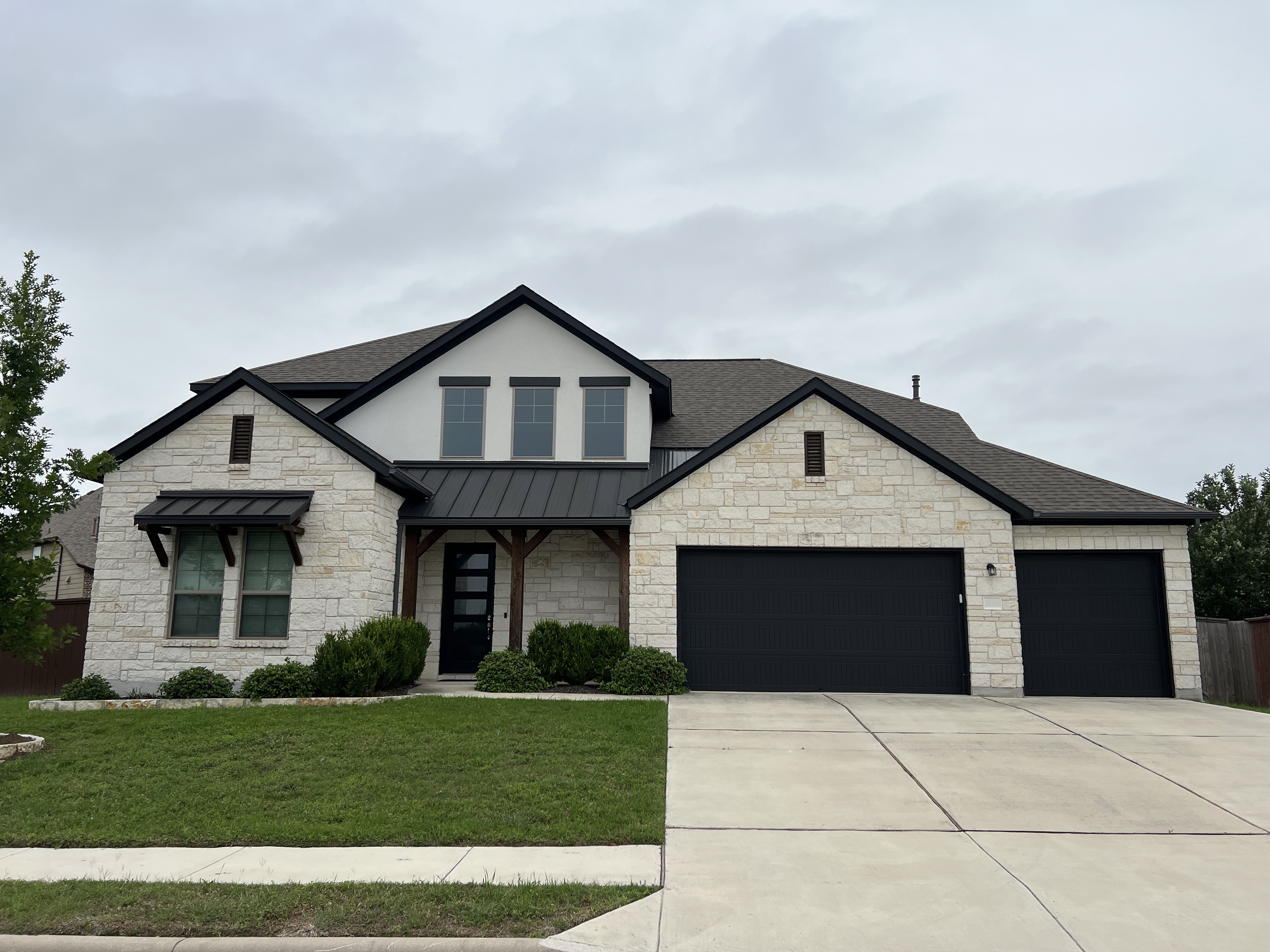 One-story home in Morningstar neighborhood in Georgetown, Texas