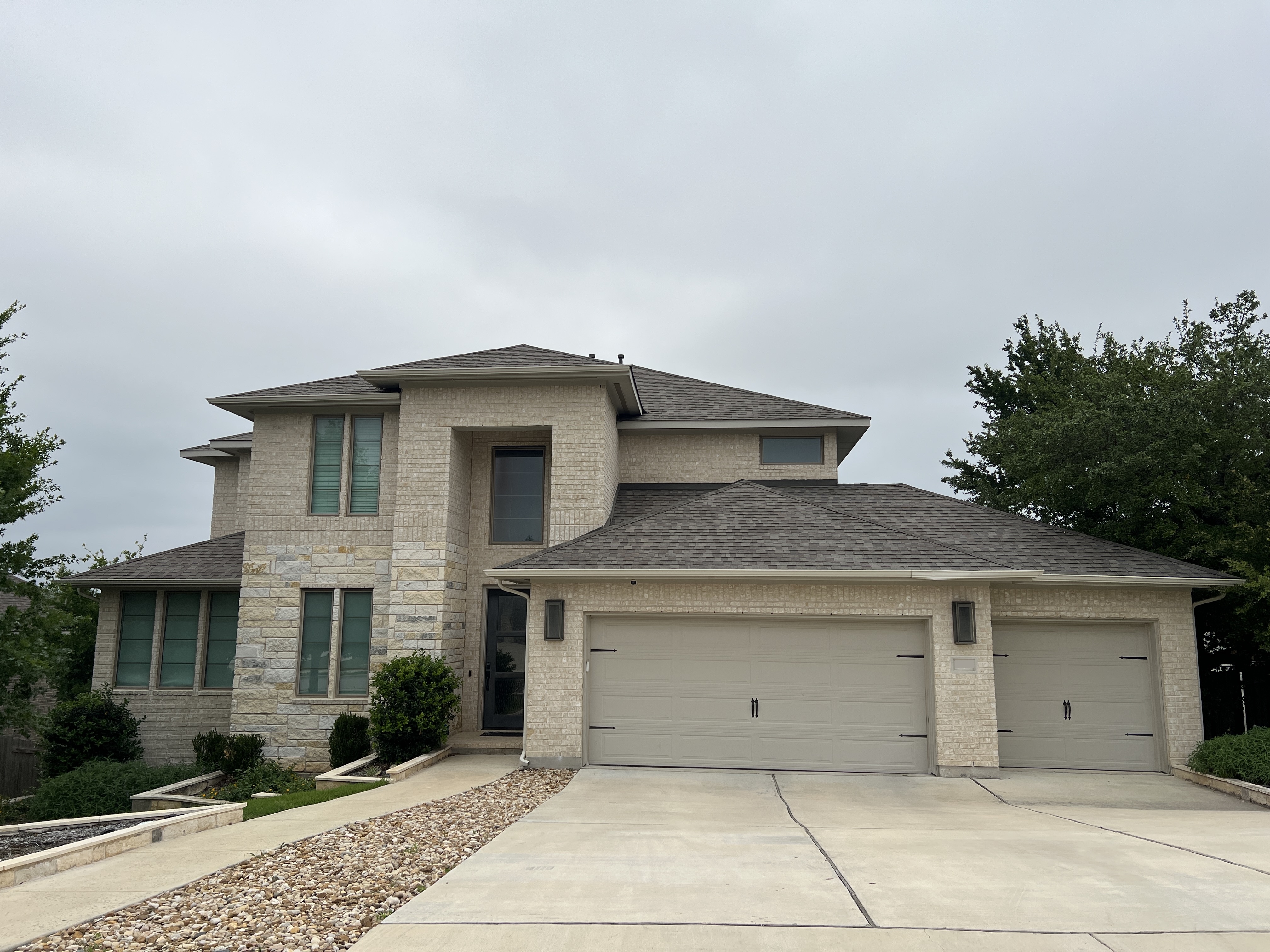 Luxury home exterior in Rancho Sienna community in Georgetown, Texas