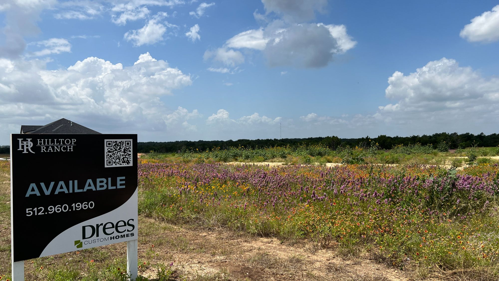 Available one-acre homesite at Hilltop Ranch, a luxury acre-lot community in Leander, Texas