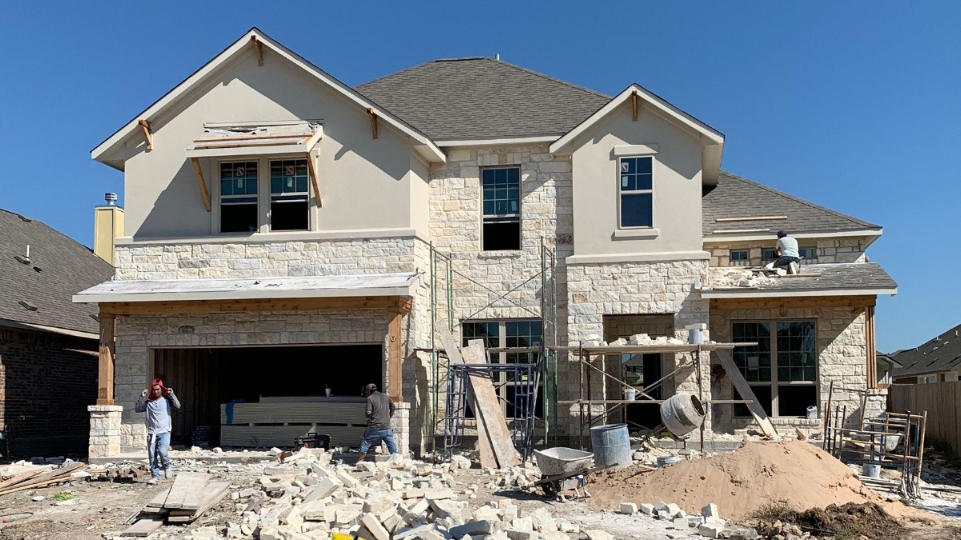 Builder inventory and new construction homes in Santa Rita Ranch