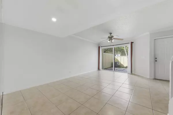 6375 Riverwalk LN 4, Jupiter, FL 33458