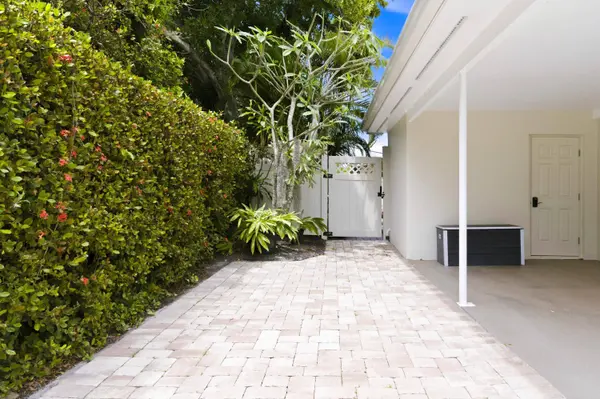 1211 Sioux ST, Jupiter, FL 33458