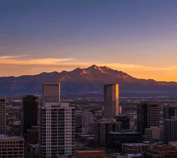 Gemini_Generated_Image_6azknr6azknr6azk