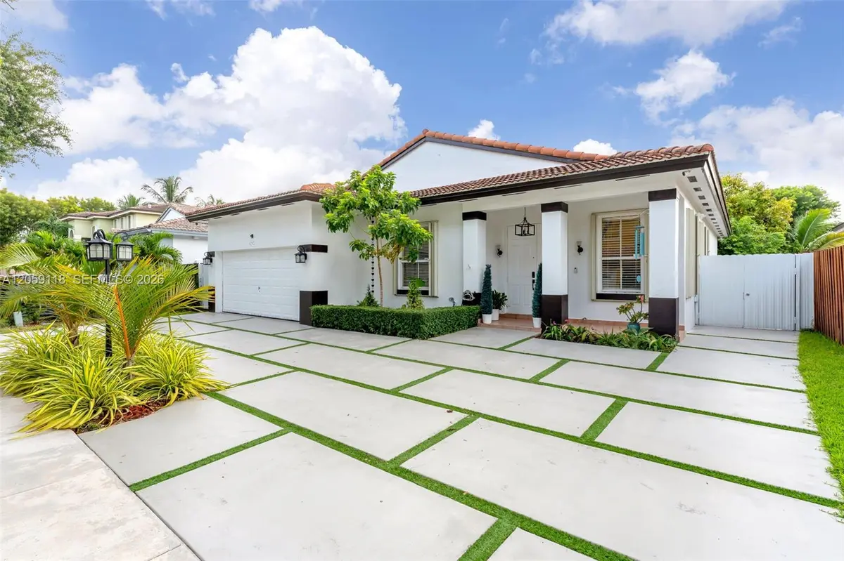 6265 SW 161st Pl, Miami, FL 33193-5593