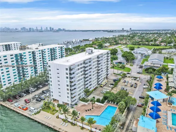 7545 E Treasure Dr # 9H NORTH BAY VILLAGE, Fl 33141-4578, 